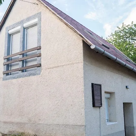 Hegyestu-Laba Vendeghaz Villa Zanka Exterior photo
